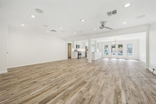 Foto del edificio - 3607 Deal St