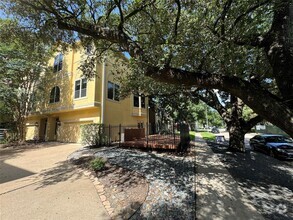 Building Photo - 1739 Lexington St