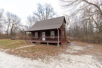 Building Photo - 1530 Florence Dr