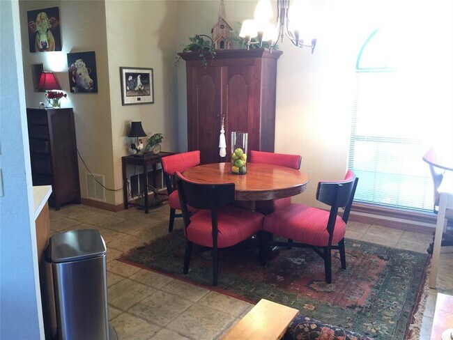 Foto del edificio - 3100 Windward Ct