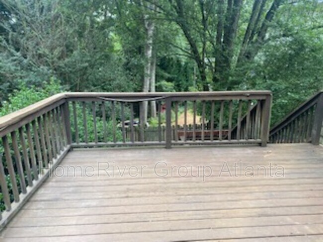 Building Photo - 1387 Emerald Pine Ct