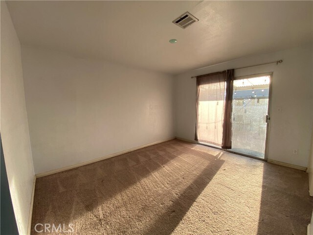 Foto del edificio - 1434 Highland Ave