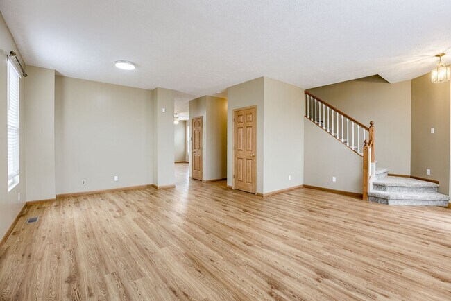 Foto del edificio - Spacious 4 Bedroom In Gretna!!