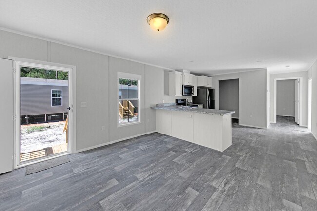 Foto del edificio - BRAND NEW 3 BR 2 BA Mobile Home $1500.00
