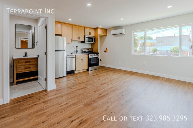 Building Photo - 456 S Breed St
