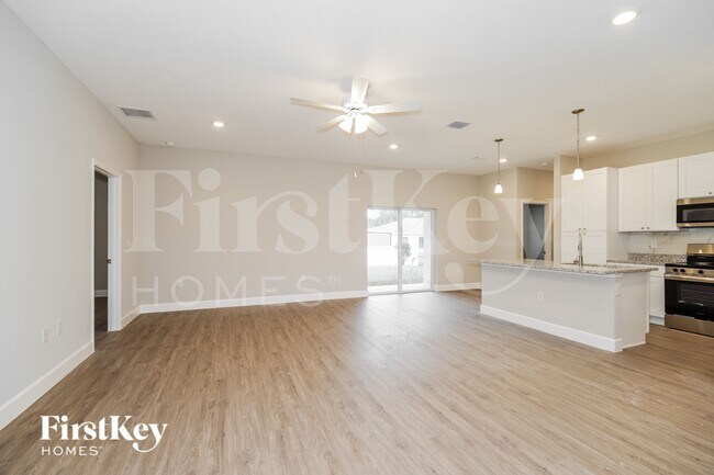 Foto del edificio - 1037 Garvey Rd