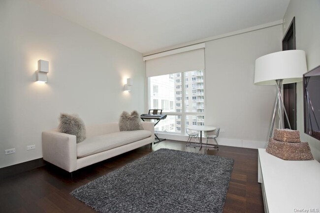 Foto del edificio - 151 E 85th St