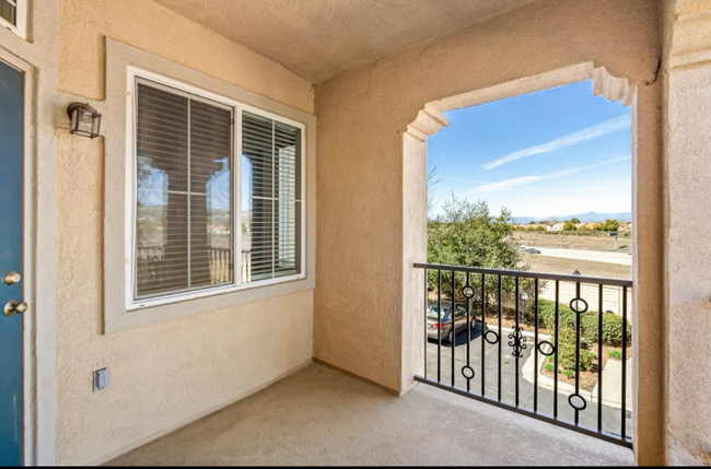 17945 Lost Canyon Rd Unit 16, Santa Clarita, CA 91387 - Condo for Rent ...