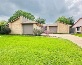 Building Photo - 2115 Barrington Pl Dr