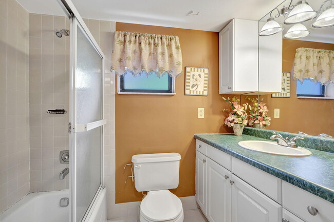 Building Photo - 11863 Wimbledon 440 Cir