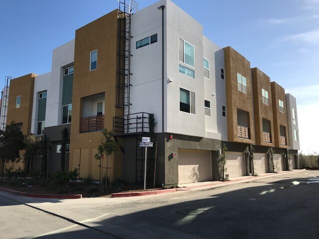 Foto del edificio - 704 Harbor Ln