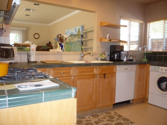 Foto del edificio - 4325 Sunnyslope Ave