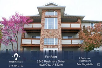 Building Photo - 2546 Rushmore Dr