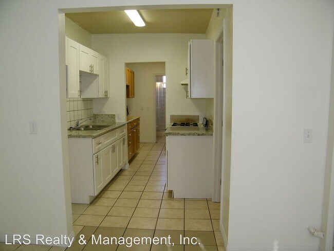 Building Photo - 743-749 Wright Rd