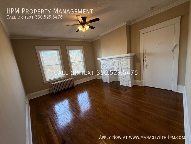 Building Photo - 12933 Clifton Blvd