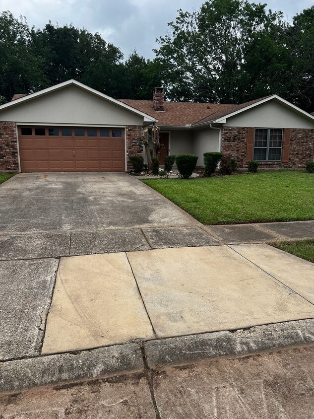 Foto principal - 3505 Kresswick St