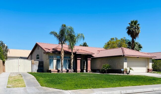 Building Photo - 69330 Cypress Rd