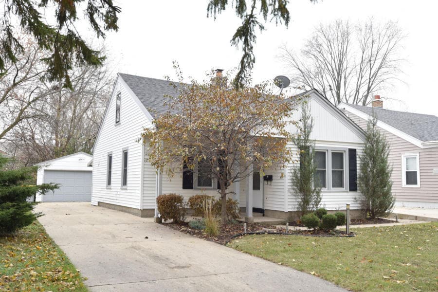 9311 W Mitchell St, West Allis, WI 53214 House Rental in West Allis