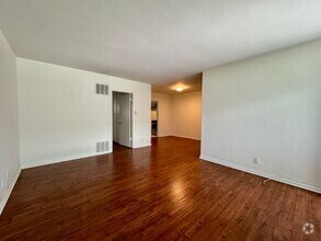 Building Photo - 13514 Rye St
