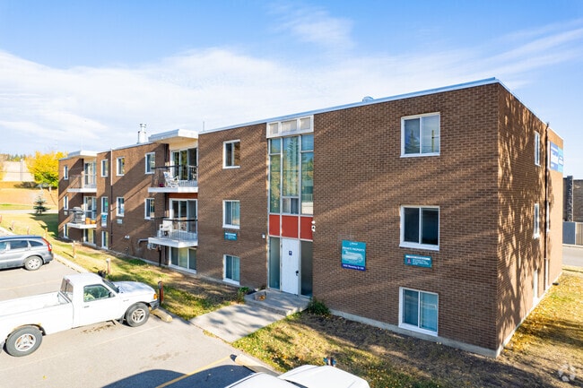 Building Photo - Cathy Manor Apartments