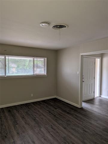 Building Photo - 3204 Phoenix Dr