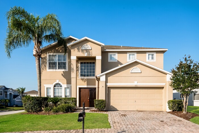 Foto principal - 102 Kildrummy Dr