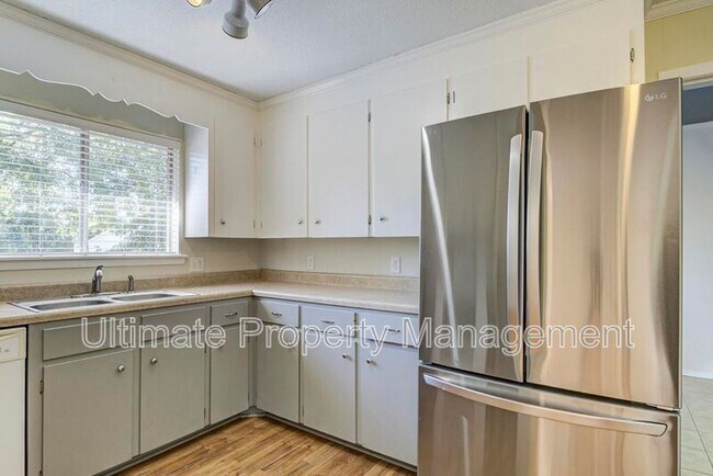 Foto del edificio - 2101 Delgado St