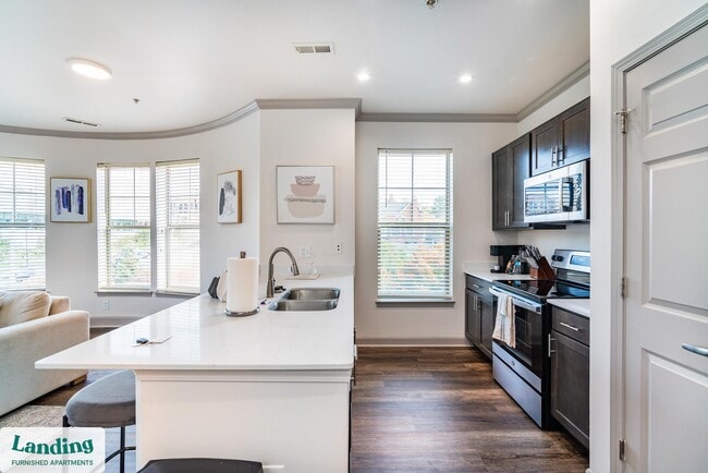 Building Photo - 3031 Eden Ave