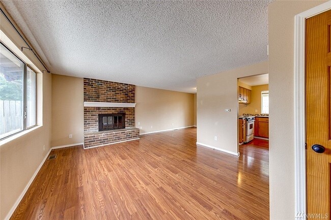 Building Photo - 415 Lebo Blvd