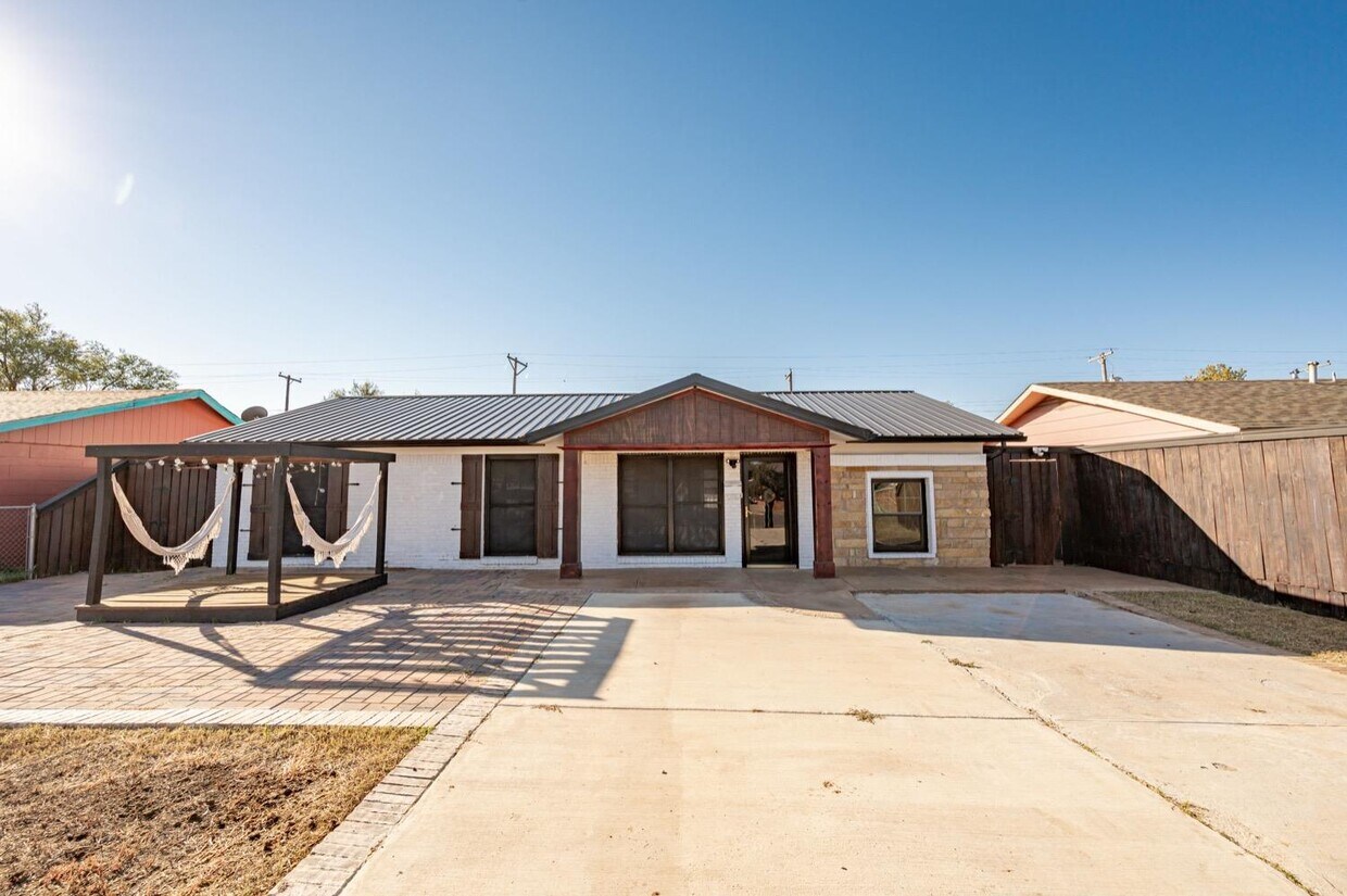 1820 E 1st St, Lubbock, TX 79403 House Rental in Lubbock, TX