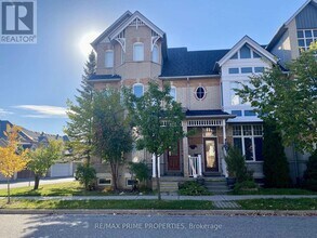Building Photo - 119 Settlement Park Ave