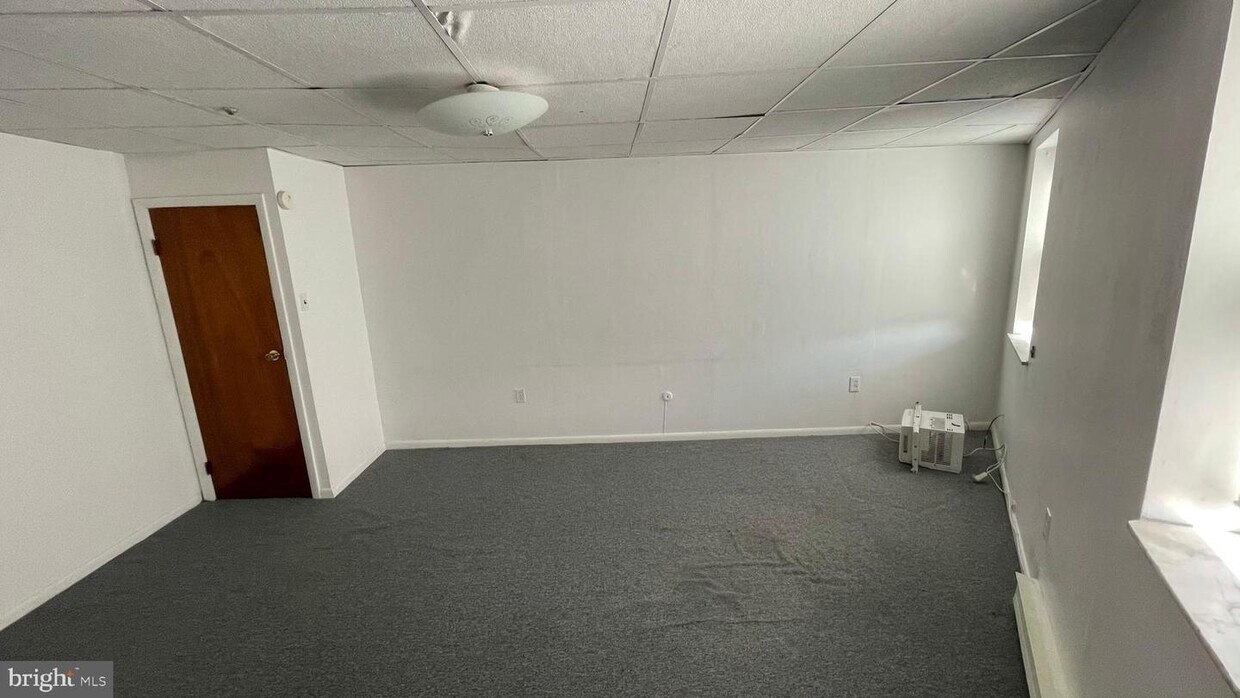Primary Photo - 806 E Passyunk Ave