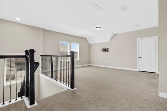 Building Photo - 18303 Bluebird Br Ln