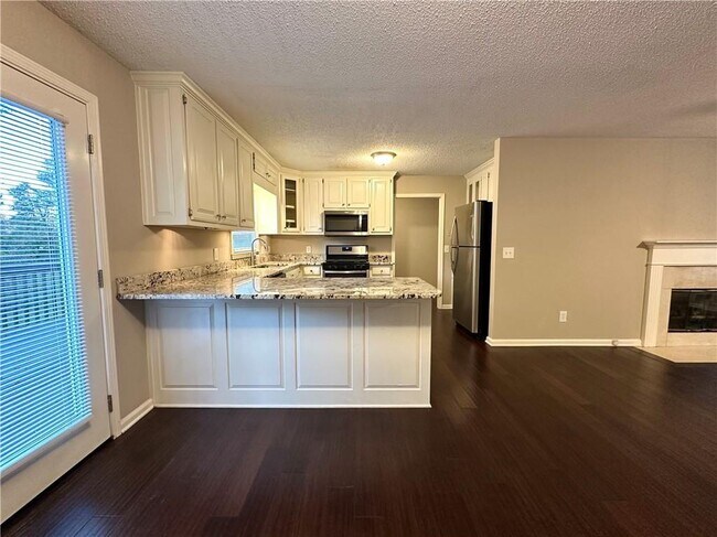 Foto del edificio - 1432 Lumpkin Campground Rd S