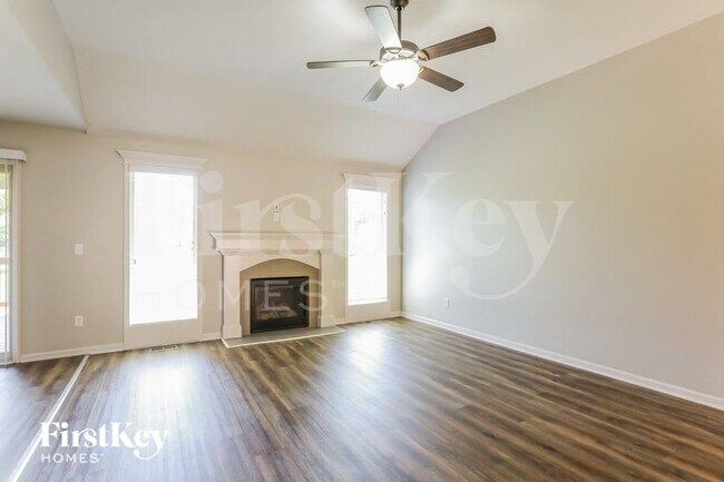 Foto del edificio - 803 E 13th Terrace