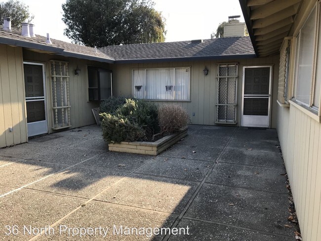 Building Photo - 1270 San Blanco Dr