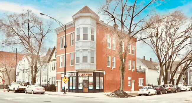 Foto del edificio - 2659 W Armitage Ave