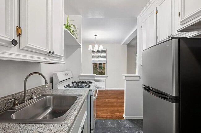 Building Photo - Beautiful 1 Bed 1 Bath Available