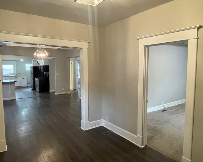 Building Photo - 4026 Graceland Ave