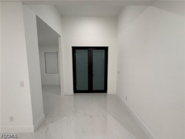 Building Photo - 3222 48th St W