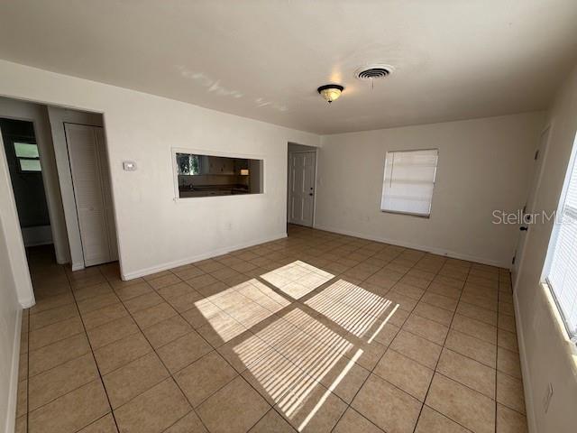 Foto del edificio - 2076 N Kepler Rd