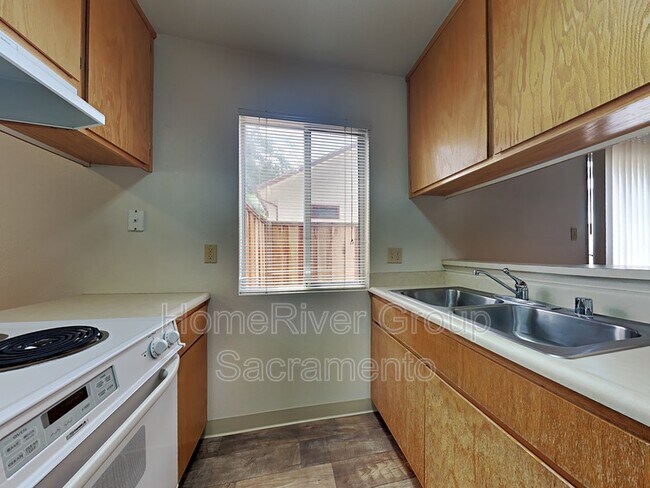 Foto del edificio - 814 28th St