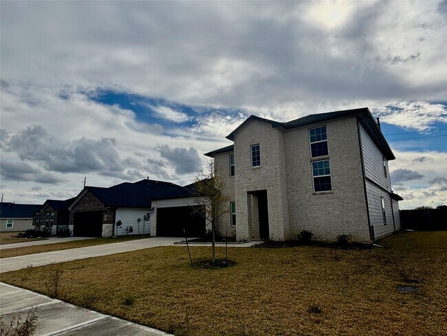 Building Photo - 7326 Audubon Russet Dr