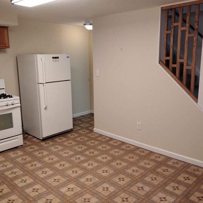 Cocina - 536 Spikenard St