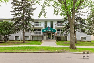 Building Photo - Prairie Manor Apartments