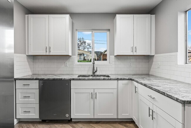 Foto del edificio - 506 Southway Dr