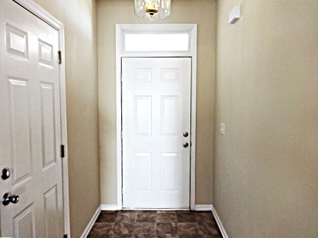 Foto del edificio - 8540 Brookforest Dr