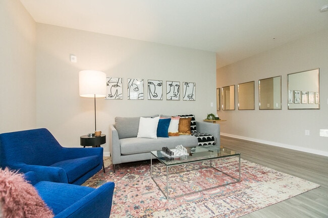 Building Photo - The View at Mill Run