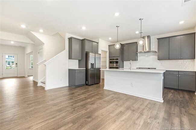 Foto del edificio - 166 Hickory Grv Dr