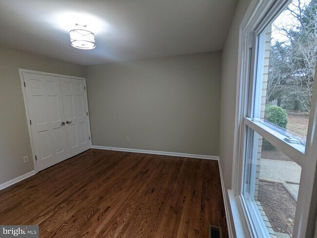 Foto del edificio - 5405 Mountain Rd